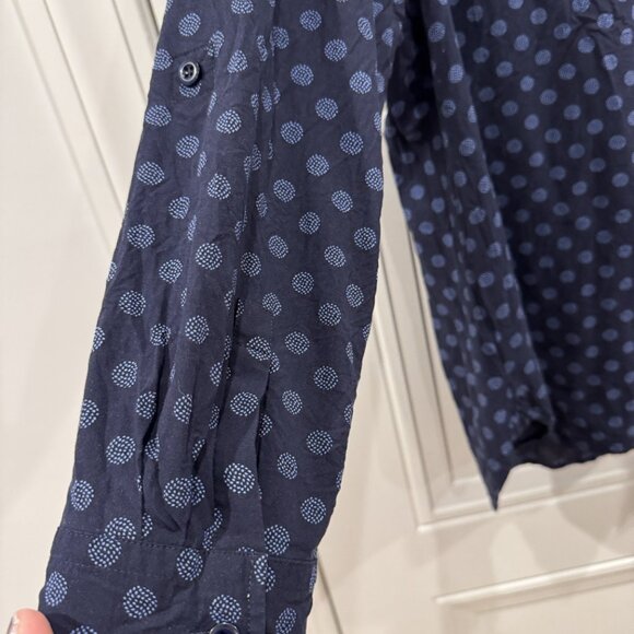 Talbots 2xk Long-Sleeve Button Down Navy Blue w/ Light Blue Dots EUC Workwear - Picture 3 of 5